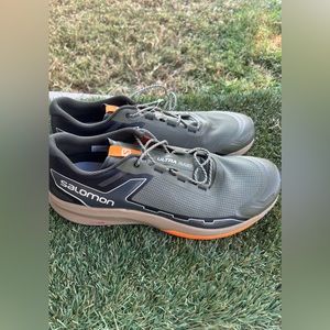 Men’s Salomon Ultra Glide Trail Running Shoes sz 13
